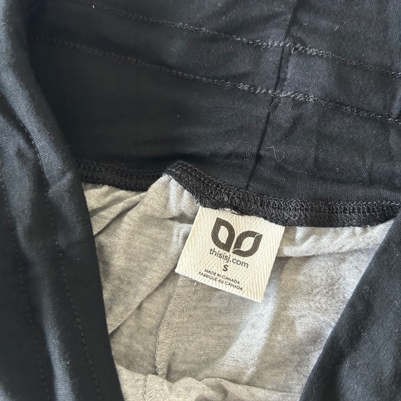 This is J pyjama set - Picture 3 of 3